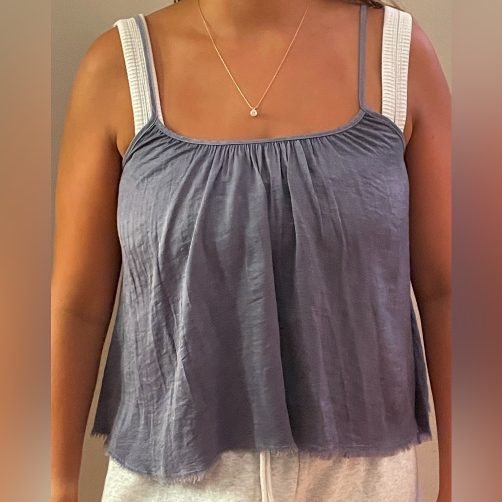Aerie small gray top